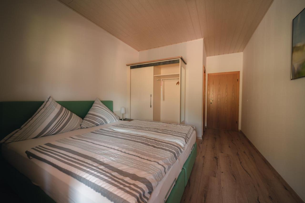 Urlaubsweingut Zecherhof Neef Bagian luar foto
