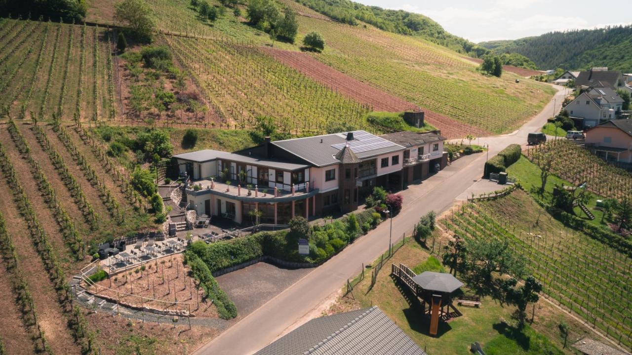 Urlaubsweingut Zecherhof Neef Bagian luar foto